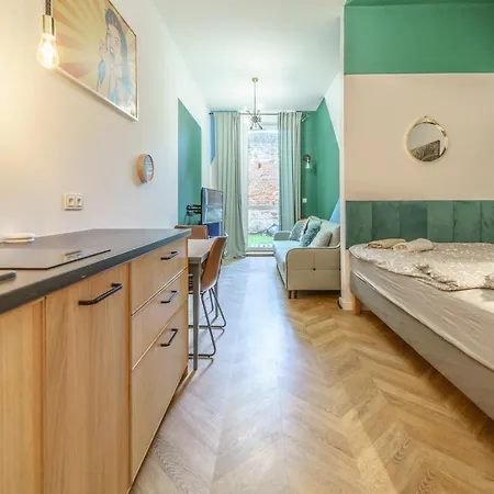 Apartment Bright And Spacious- Golden Apartments- Old Town *