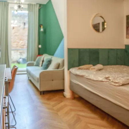 Bright And Spacious- Golden Apartments- Old Town *