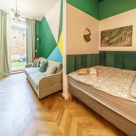 Apartment Bright And Spacious- Golden Apartments- Old Town *